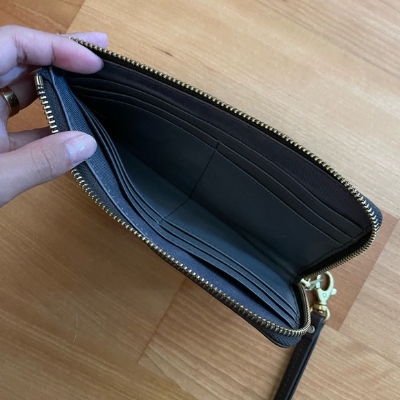 Fossil Long Wallet - Picture 3 of 3